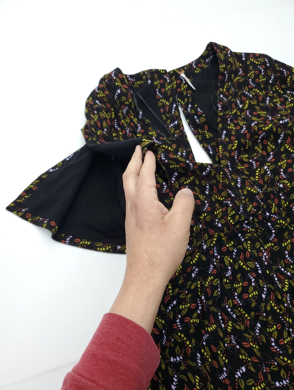 NEW Free People Meet Virginia Black Printed Romper Shorts Split Sleeve SIze 8 - Picture 12 of 13